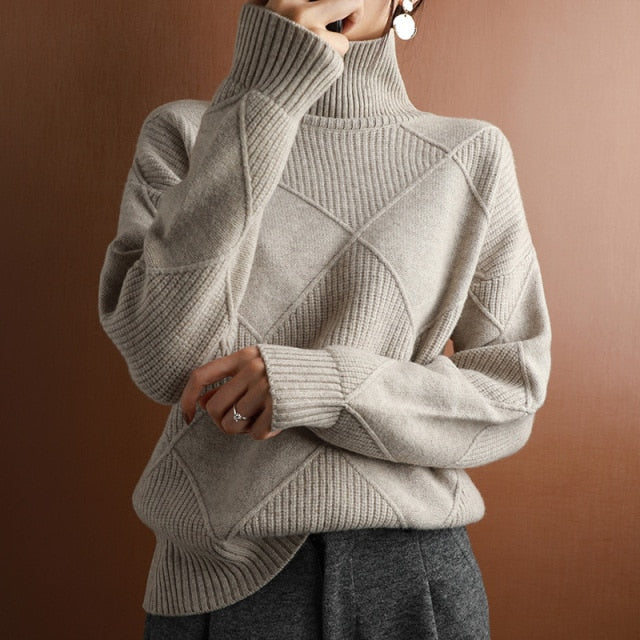 Women’s Turtleneck Jumper | Casual Winter Look